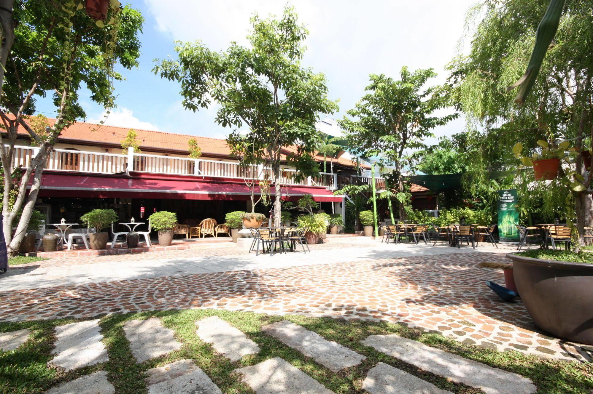 Oyo 89481 Rg Heritage Boutique George Town Exterior photo